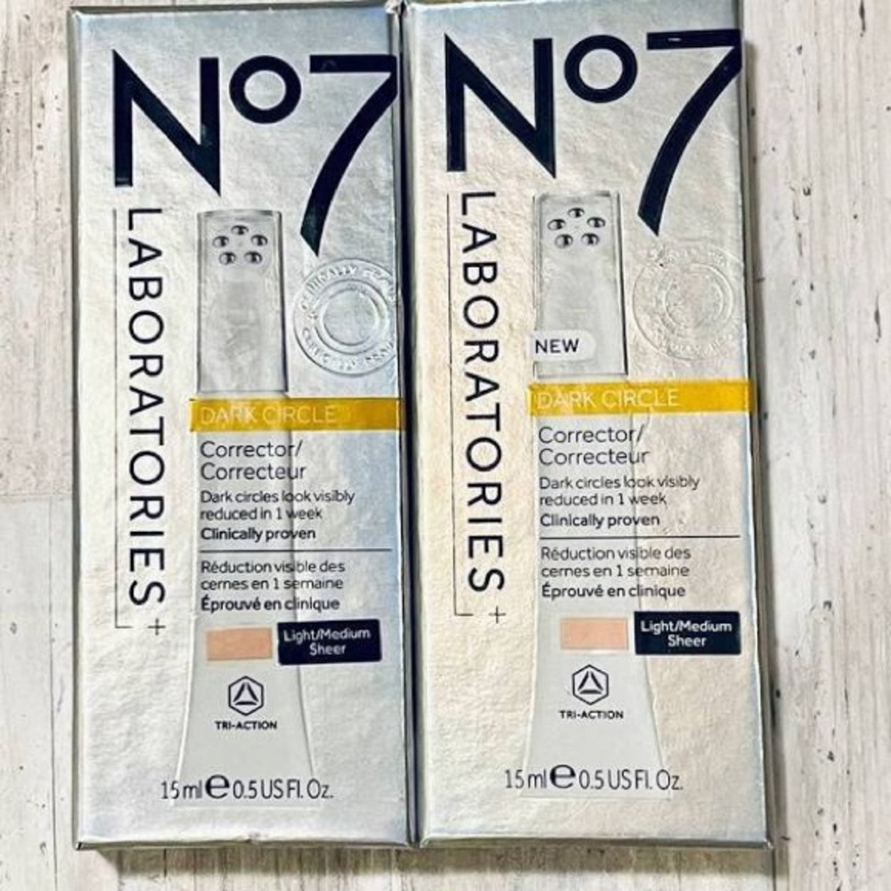 No7 Dark Circle Corrector in Light/Medium Sheer.